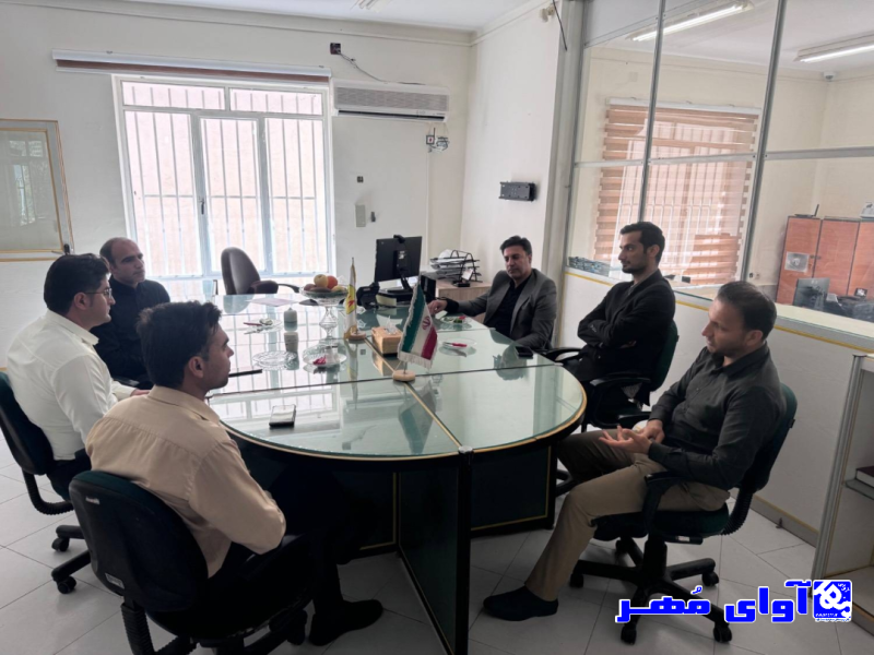 بازدید سرزده فرماندار و فرمانده سپاه از اداره برق شهرستان